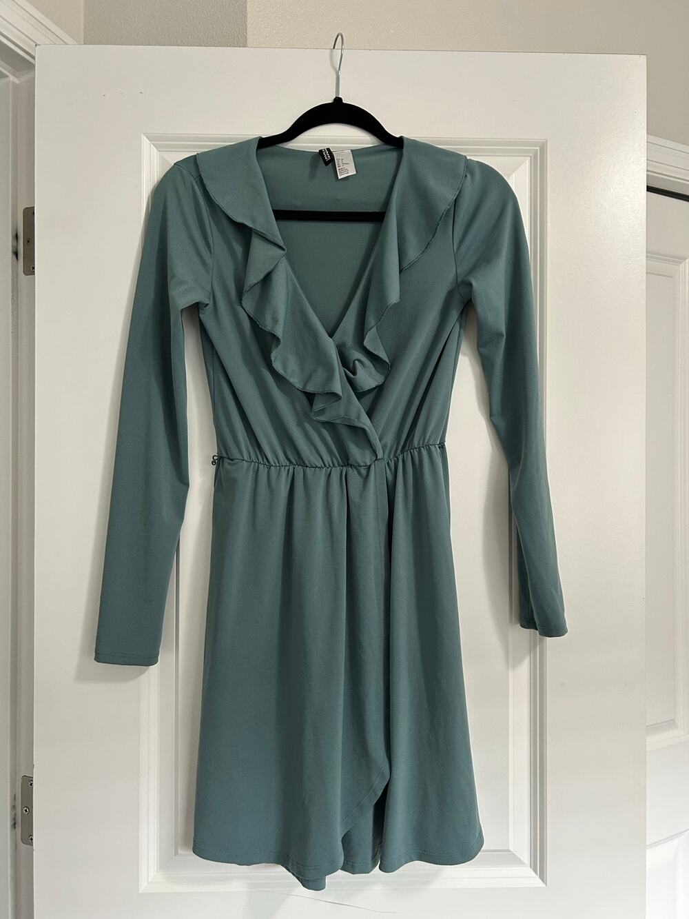 Women’s Blue Green Mini Ruffle Dress Size Small